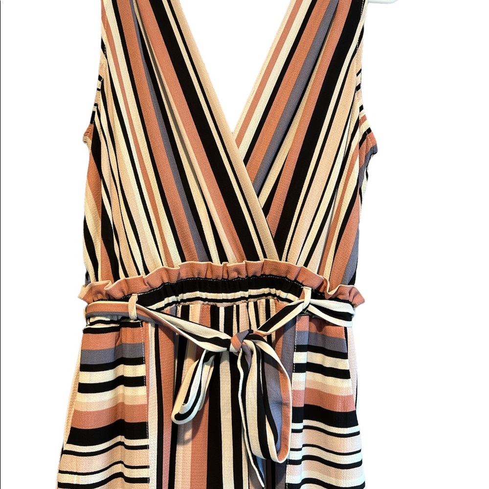 Striped jumpsuit - Picture 2 of 4